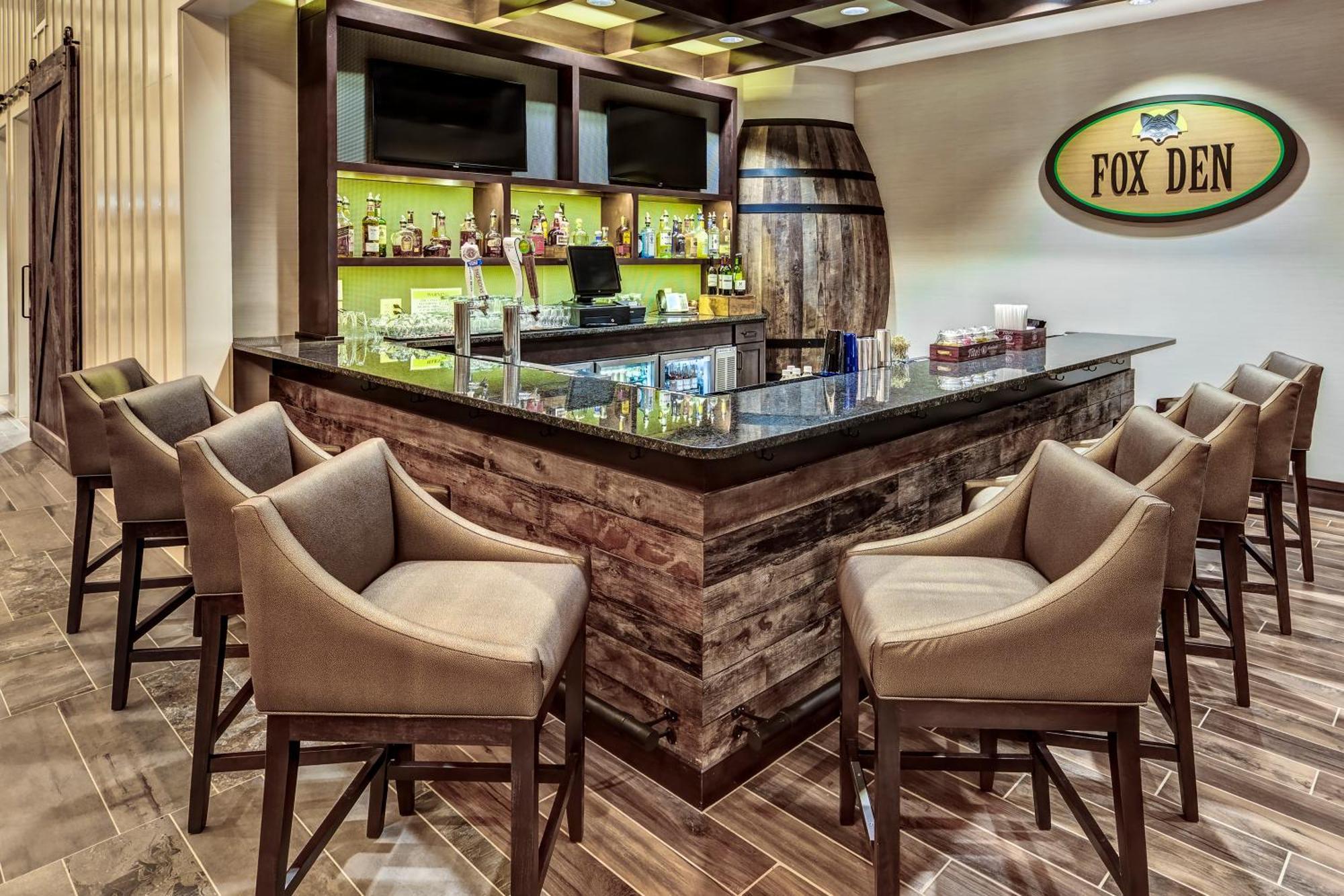 Black Fox Lodge Pigeon Forge, Tapestry Collection By Hilton Buitenkant foto