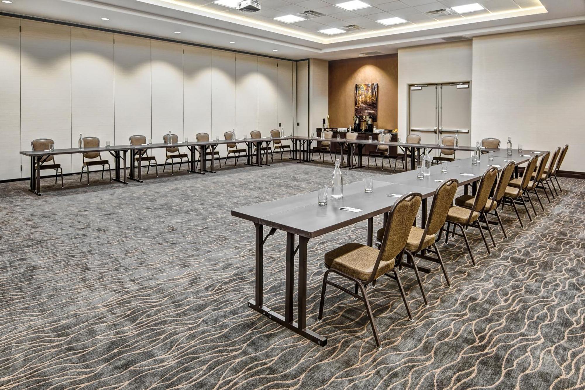 Black Fox Lodge Pigeon Forge, Tapestry Collection By Hilton Buitenkant foto